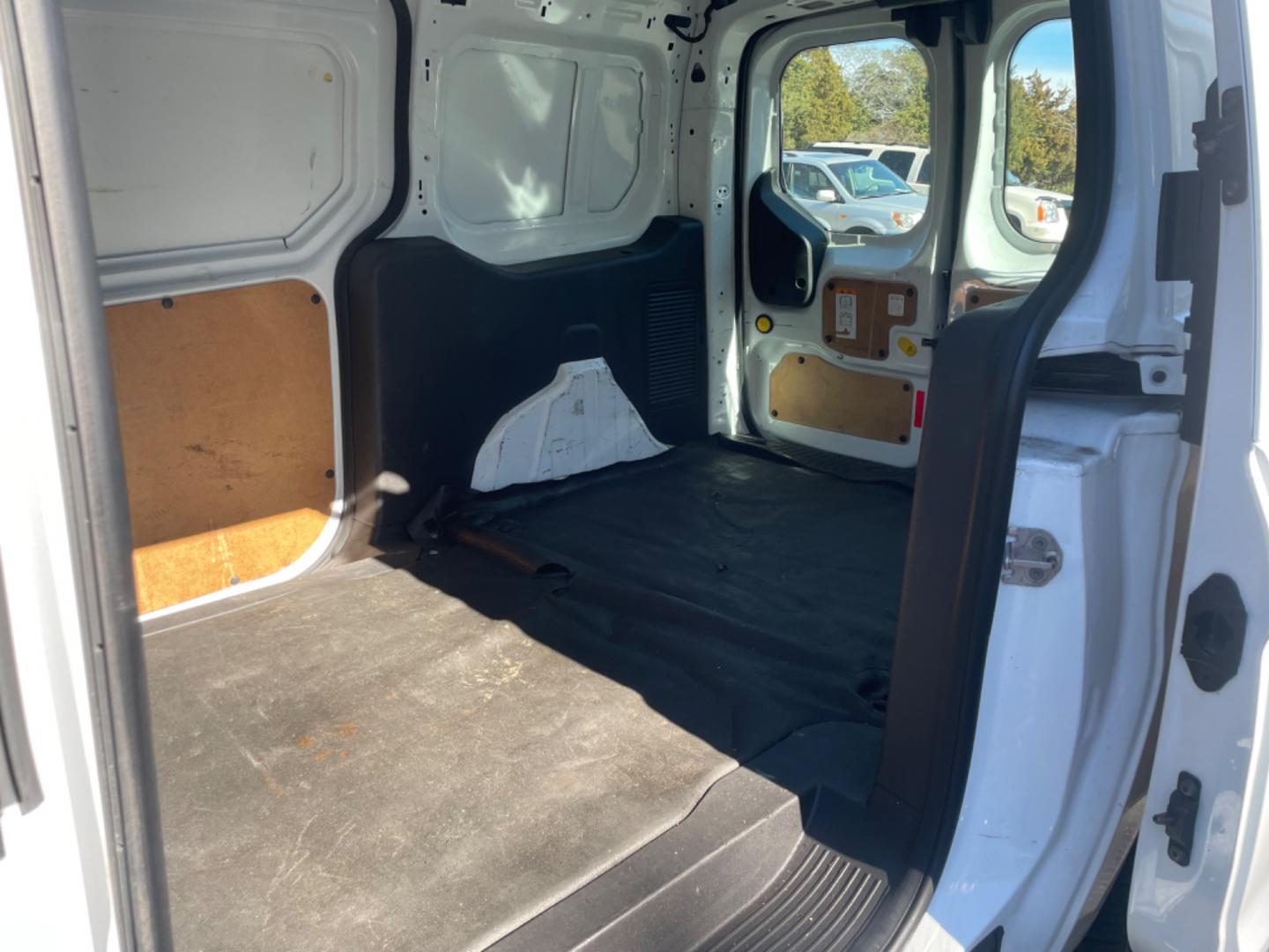 2015 WHITE FORD TRANSIT CONNECT XL (NM0LS7E70F1) with an 2.5L engine, Automatic transmission, located at 5103 Dorchester Rd., Charleston, SC, 29418-5607, (843) 767-1122, 36.245171, -115.228050 - Spacious Interior with AM/FM/AUX, Backup Camera, Power Windows, Power Locks. Local Trade-in!! 156k miles Located at New Life Auto Sales! 2023 WINNER for Post & Courier's Charleston's Choice Pre-owned Car Dealer AND 2018-2024 Top 5 Finalist for Charleston City Paper's BEST PLACE TO BUY A USED CAR! 5 - Photo#13